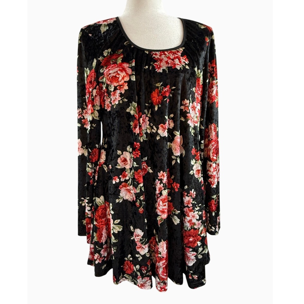 Black Floral Velvet Tunic Top Medium Red Rose Long Sleeve Scoop Neck